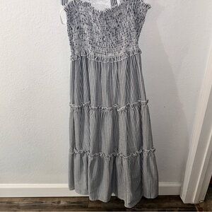 Ruffled Striped Dress with Bows XL